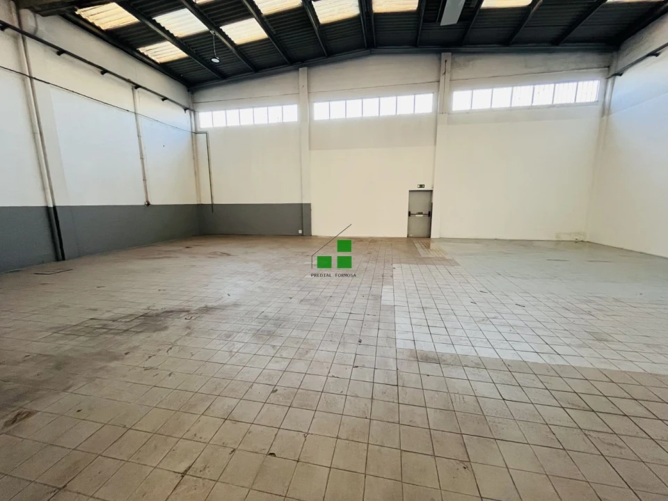 Loja para Arrendamento em Matosinhos e Leça da Palmeira Foto 6