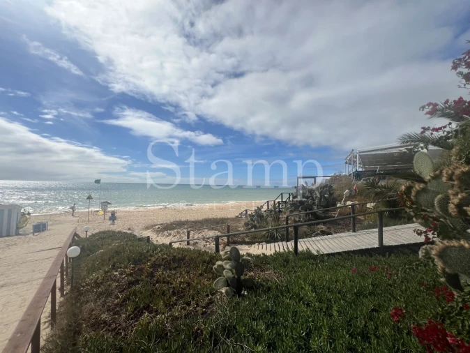 Moradia T3 para Venda em Almancil Foto 17