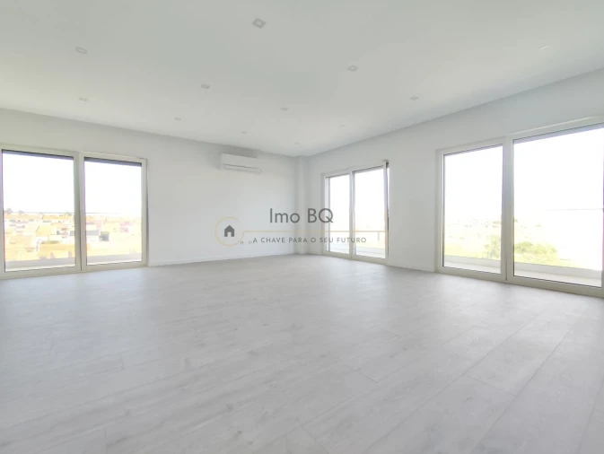 Apartamento T3 para Venda em Montijo e Afonsoeiro Foto 1