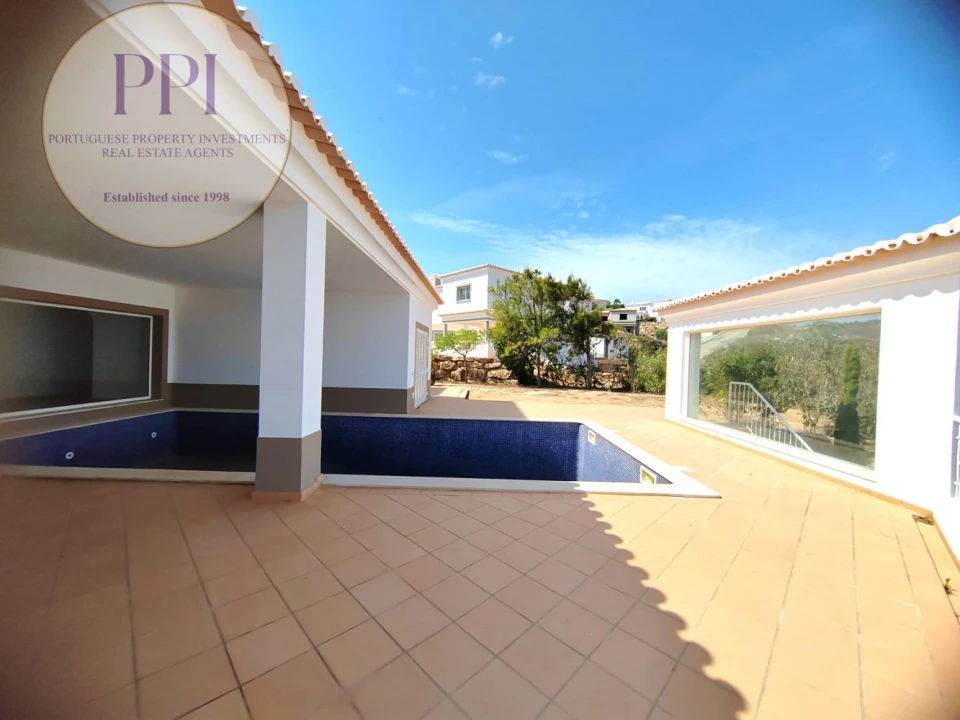 Moradia T4 para Venda em Budens Foto 44