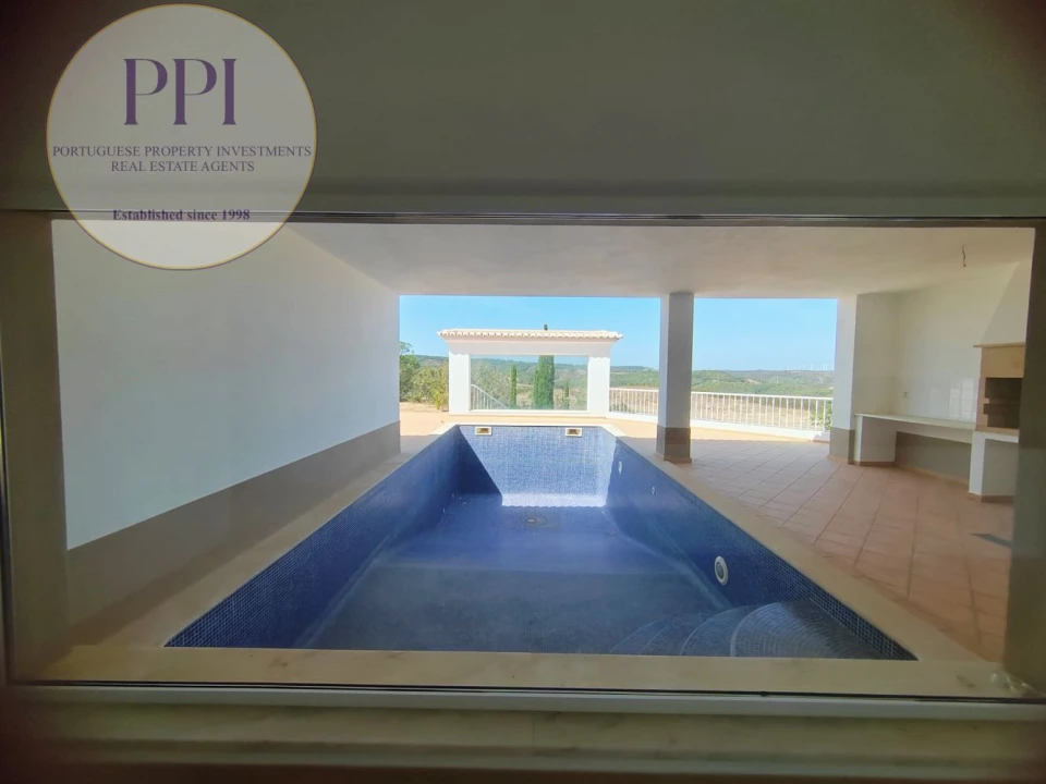 Moradia T4 para Venda em Budens Foto 15