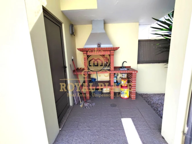 Moradia T3 para Venda em Pedroso e Seixezelo Foto 28