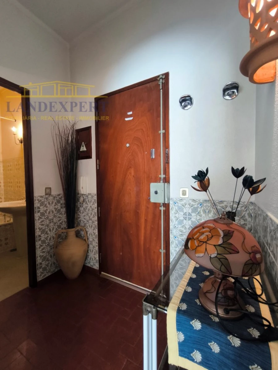 Apartamento T1 para Venda em Armação de Pera Foto 13