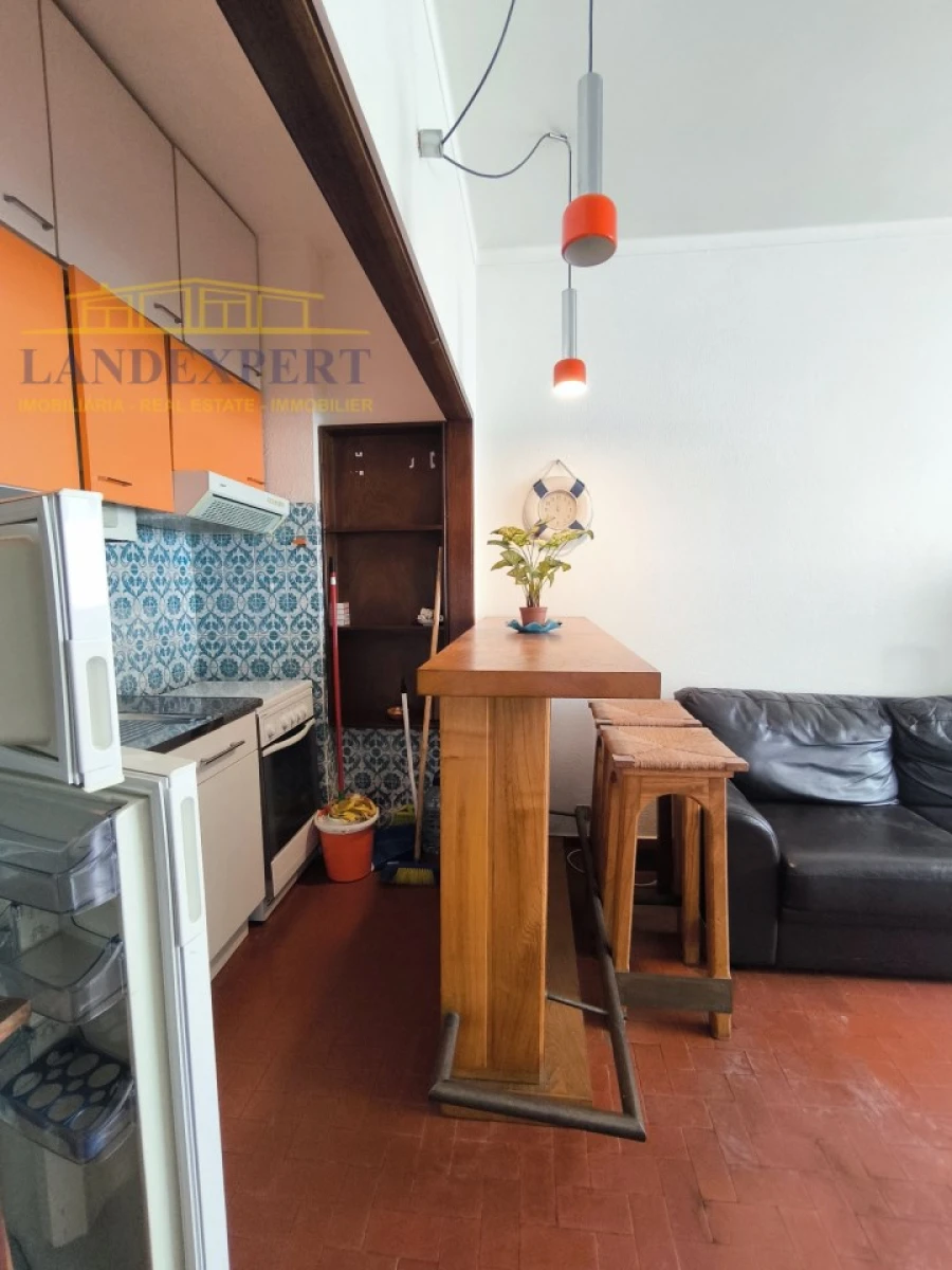 Apartamento T1 para Venda em Armação de Pera Foto 5