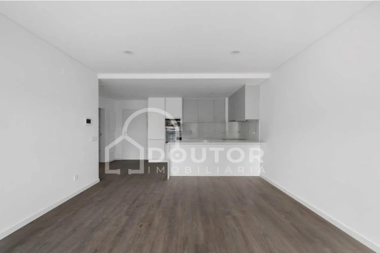 Apartamento T2 para Venda em São Martinho Foto 3