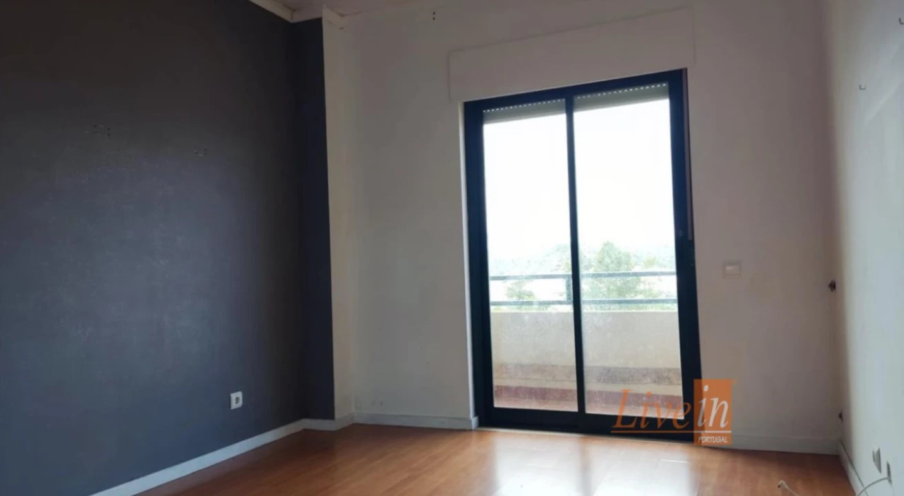 Apartamento T3 para Venda em Aldeia Galega da Merceana e Aldeia Gavinha Foto 6