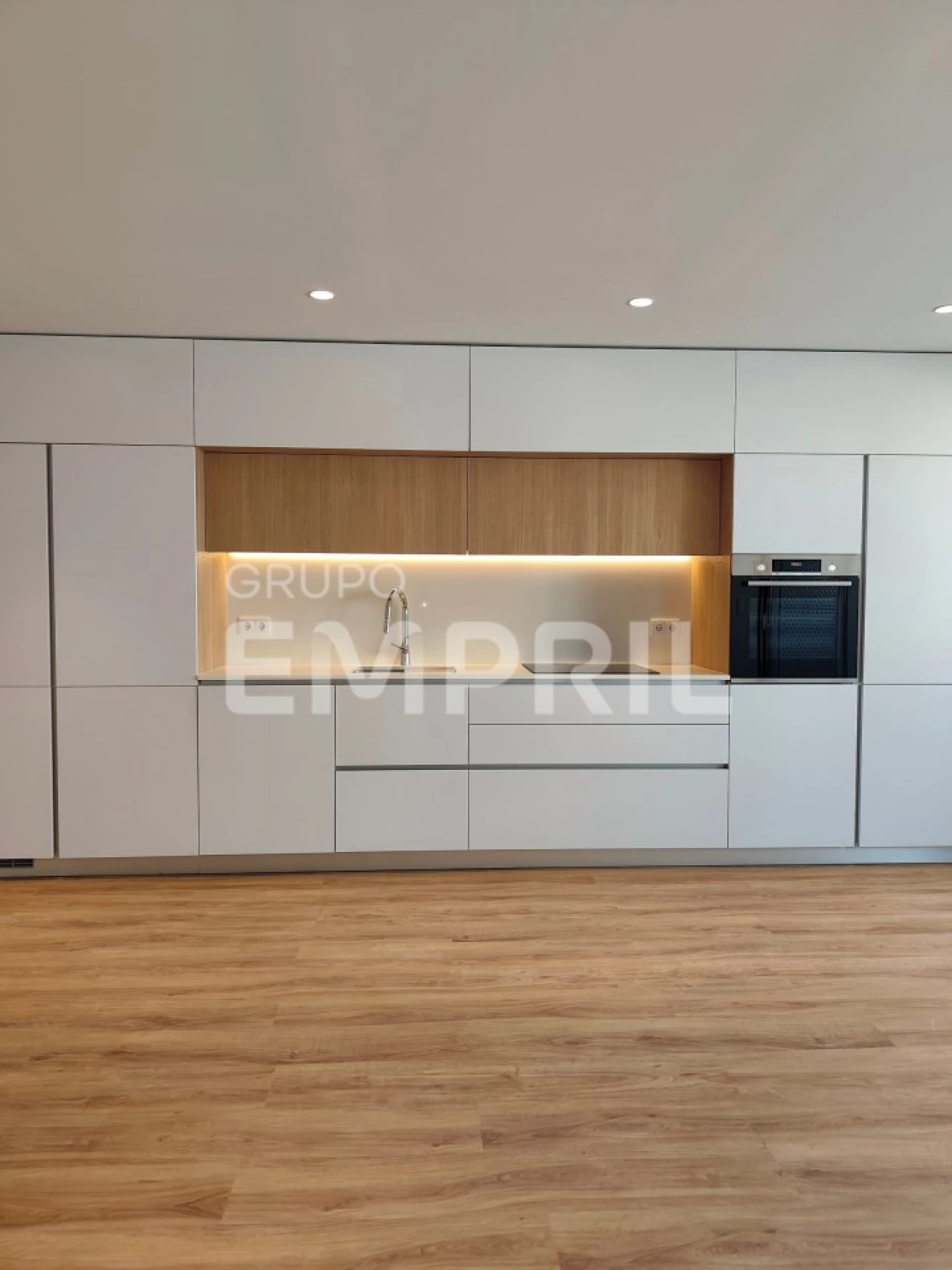 Apartamento T2 para Venda em Santa Marinha e São Pedro da Afurada Foto 2