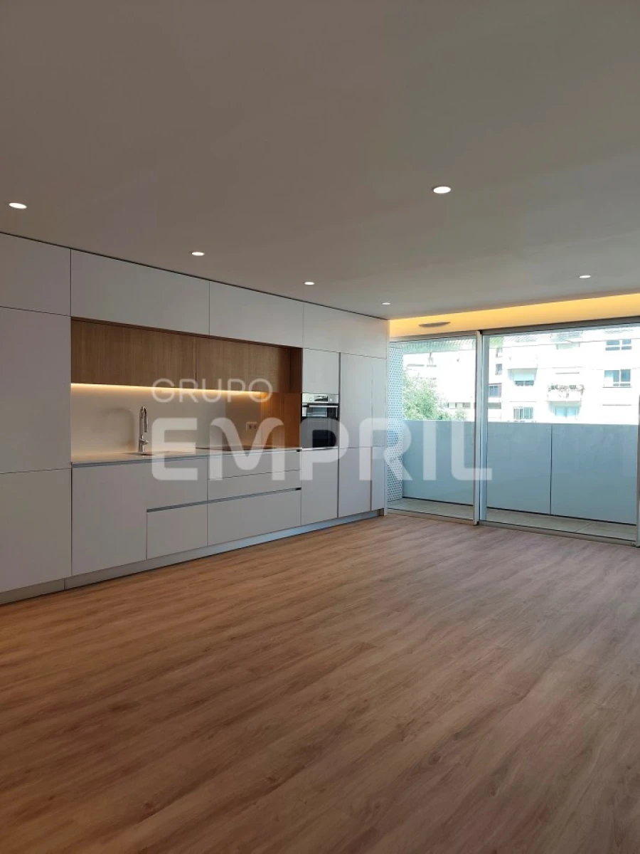 Apartamento T2 para Venda em Santa Marinha e São Pedro da Afurada