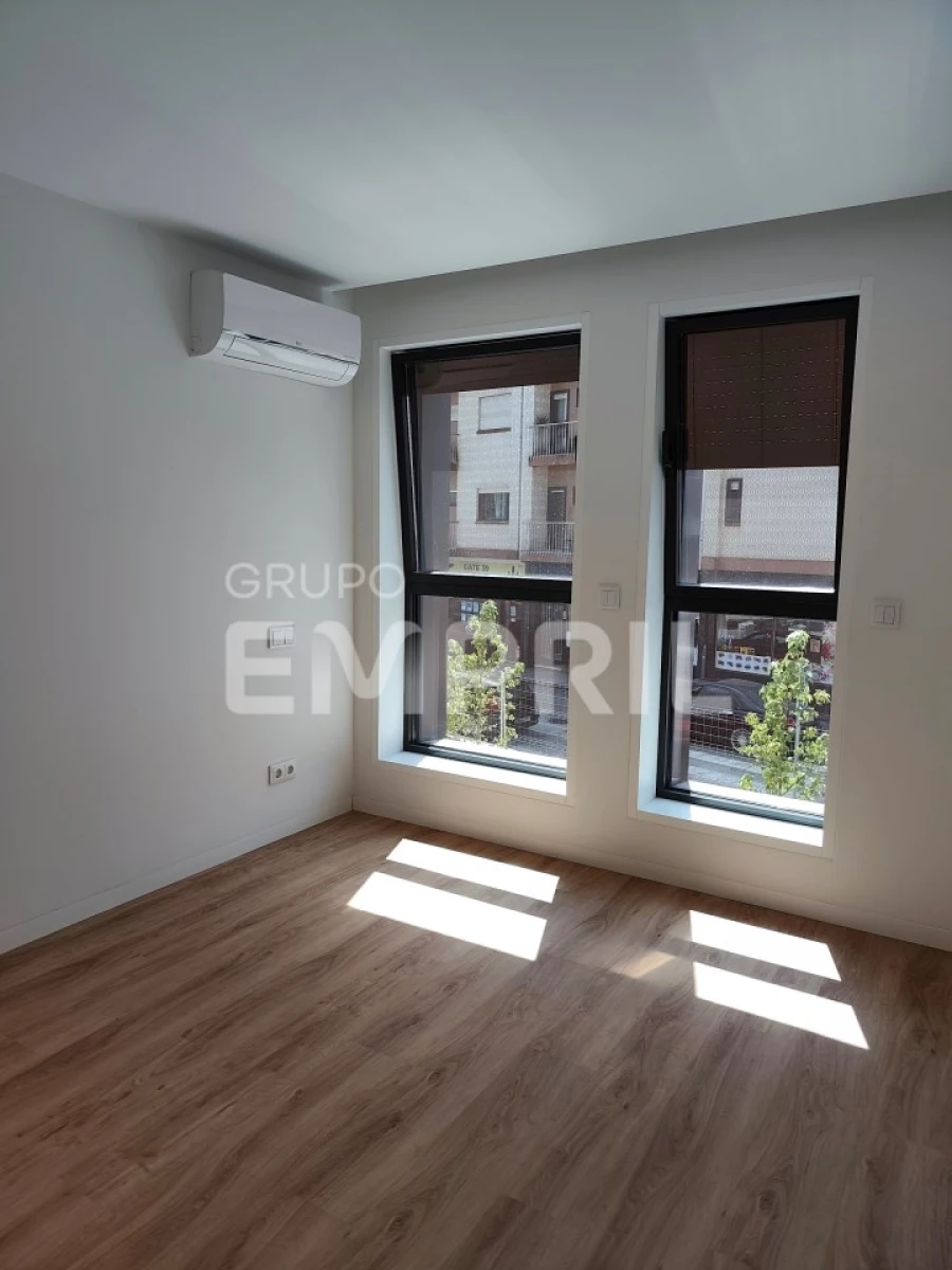 Apartamento T2 para Venda em Santa Marinha e São Pedro da Afurada Foto 16