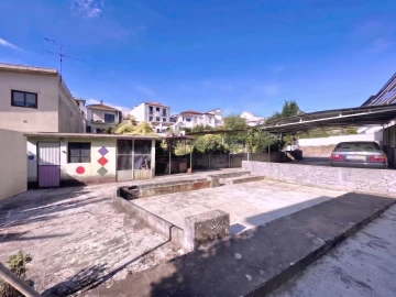 Moradia T6 para Venda em Santa Maria da Feira, Travanca, Sanfins e Espargo