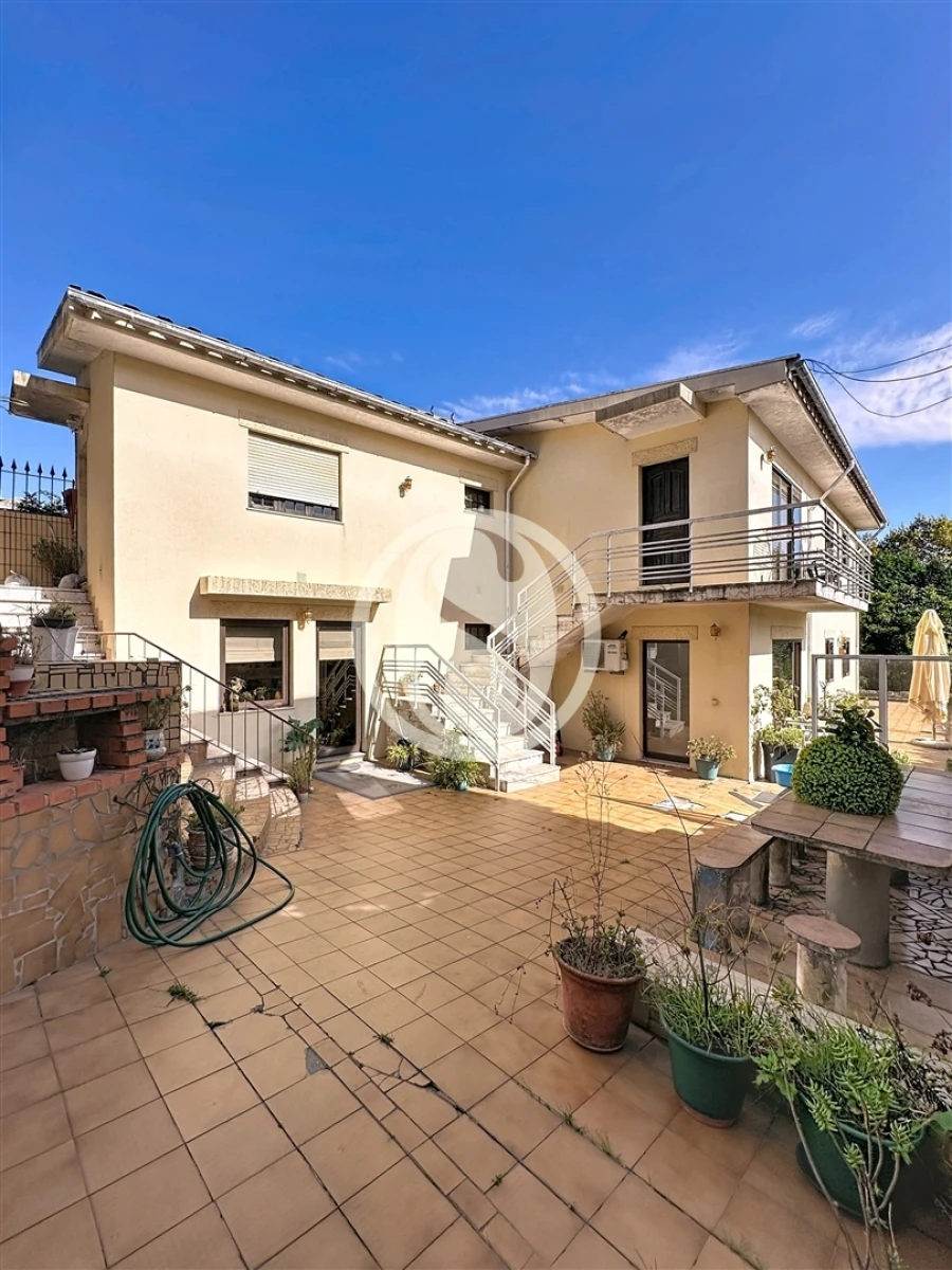 Moradia T6 para Venda em Santa Maria da Feira, Travanca, Sanfins e Espargo Foto 38