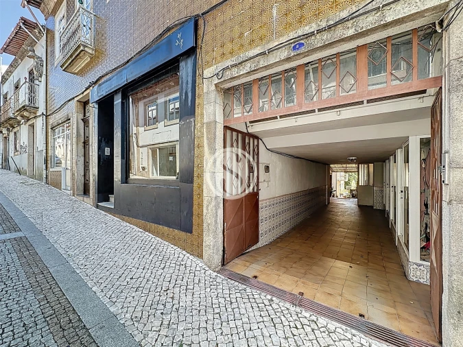 Moradia T6 para Venda em Santa Maria da Feira, Travanca, Sanfins e Espargo Foto 36