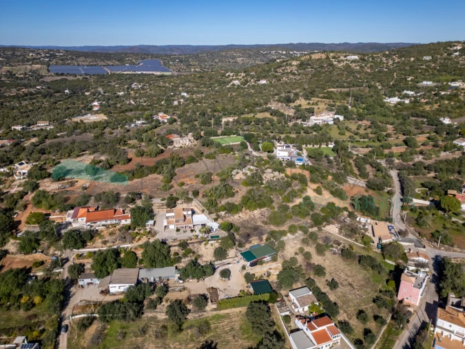 Terreno para Venda em Santa Barbara de Nexe Foto 4