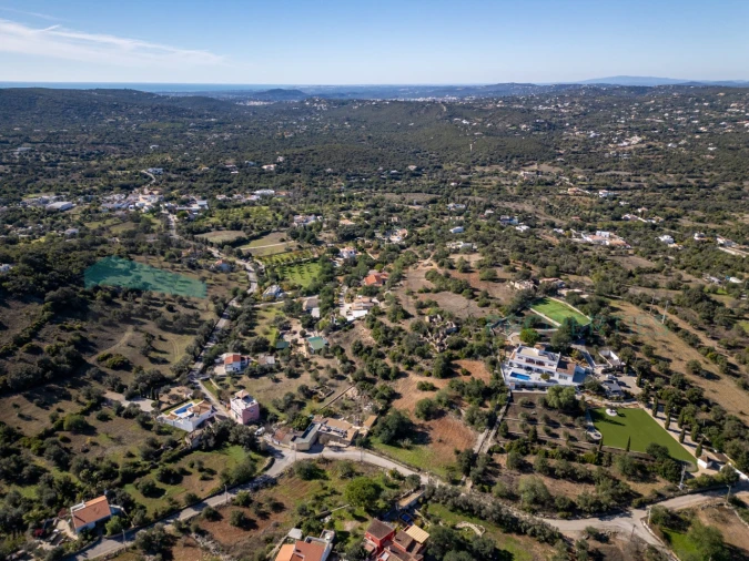 Terreno para Venda em Santa Barbara de Nexe Foto 11
