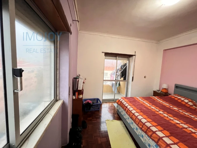 Apartamento T2 para Venda em Rio de Mouro Foto 18