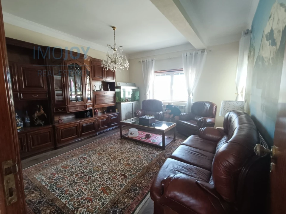 Moradia T4 para Venda em Abrigada e Cabanas de Torres Foto 2