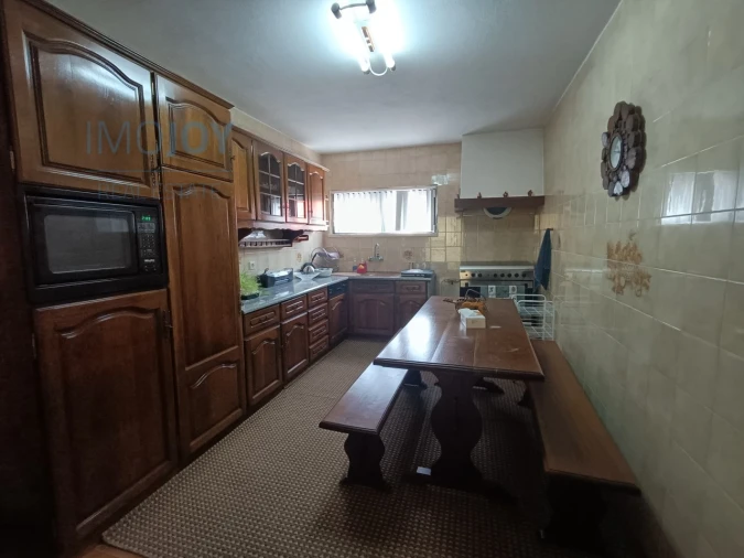 Moradia T4 para Venda em Abrigada e Cabanas de Torres Foto 5