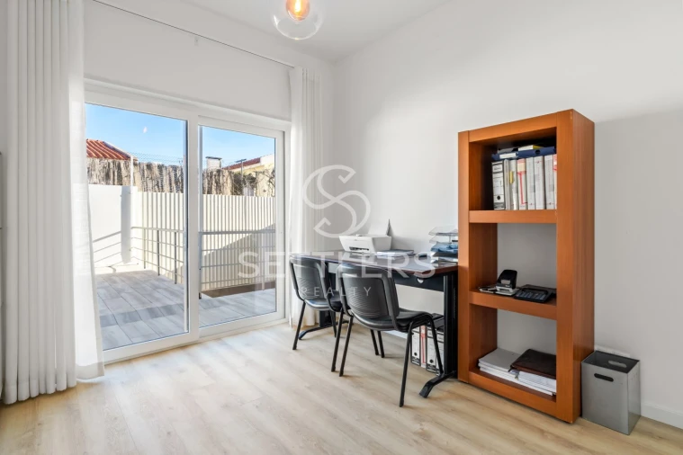 Moradia T4 para Venda em Cascais e Estoril Foto 9