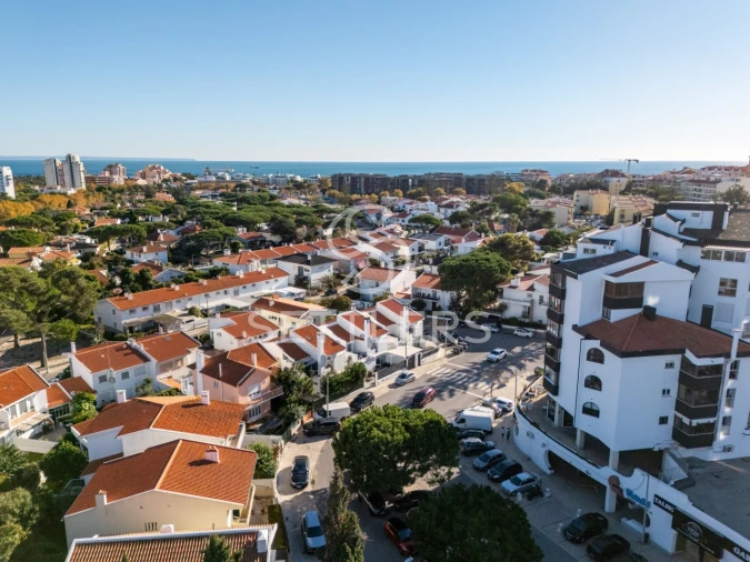 Moradia T4 para Venda em Cascais e Estoril Foto 27