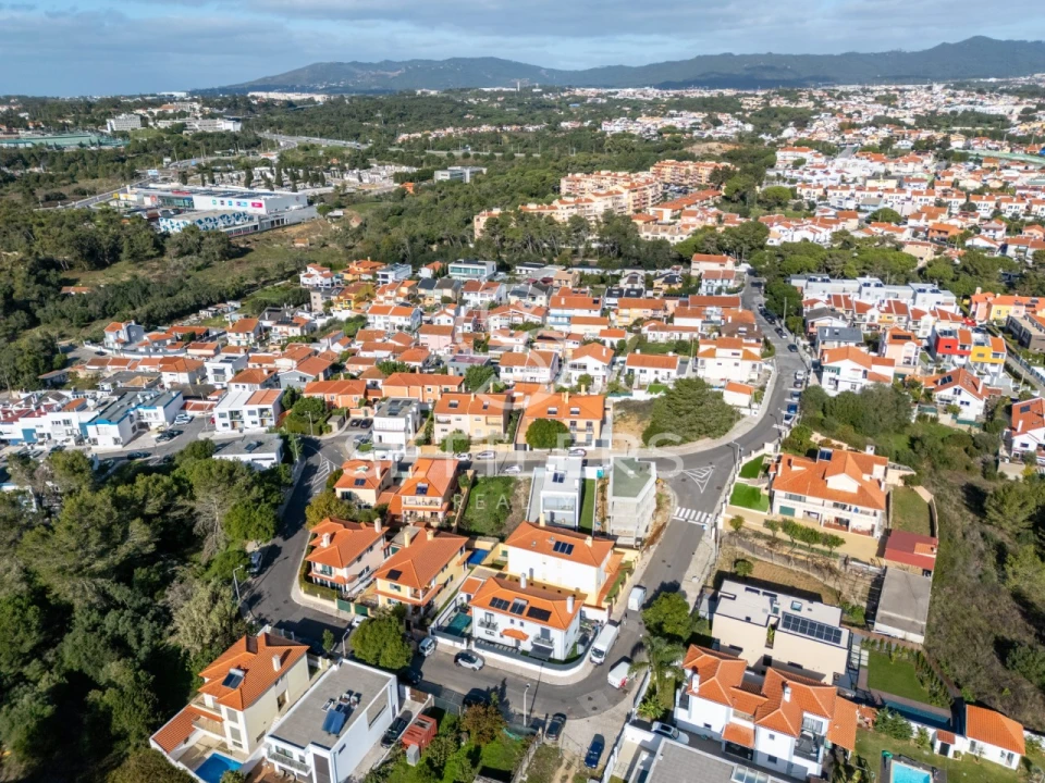 Moradia T3 para Venda em Cascais e Estoril Foto 33