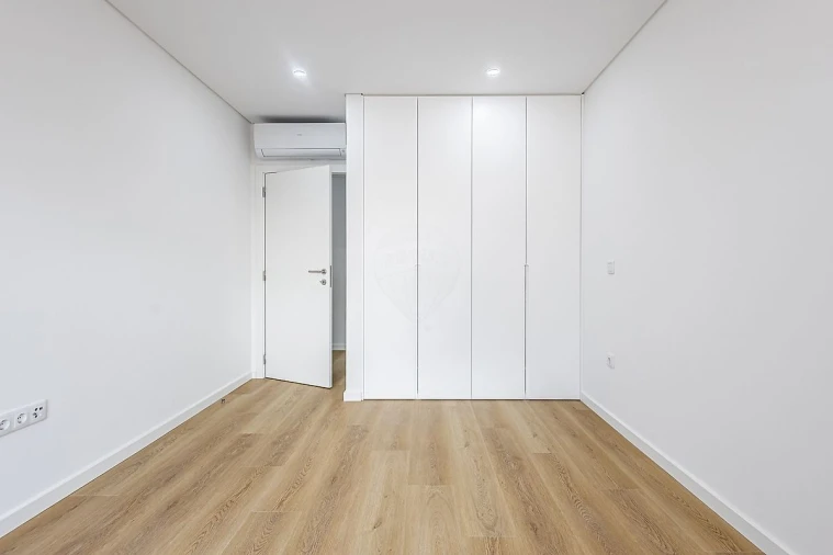 Apartamento T3 para Venda em Almeirim Foto 16