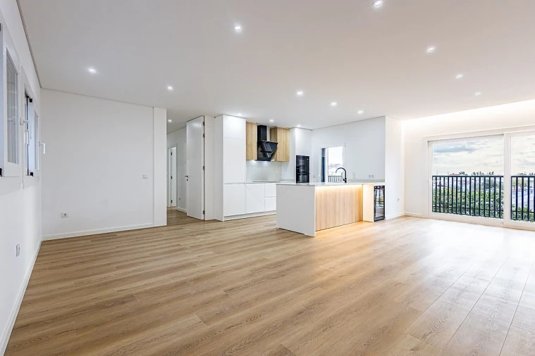 Apartamento T3 para Venda em Almeirim Foto 4