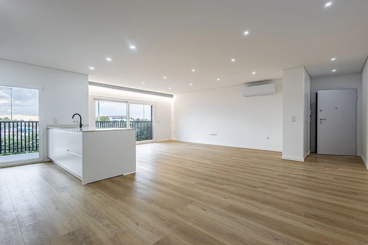 Apartamento T3 para Venda em Almeirim Foto 8