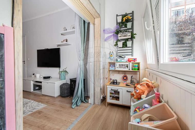 Apartamento T1 para Venda em Vila Franca de Xira Foto 16