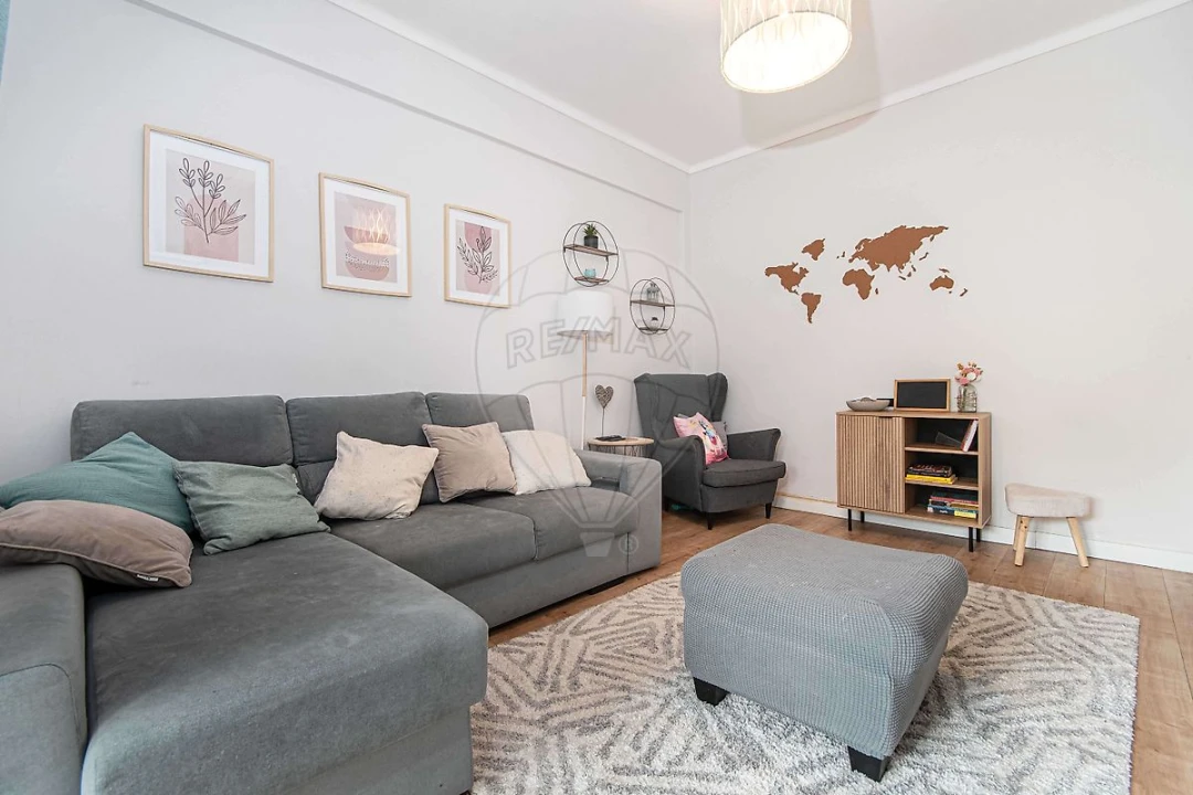 Apartamento T1 para Venda em Vila Franca de Xira Foto 14