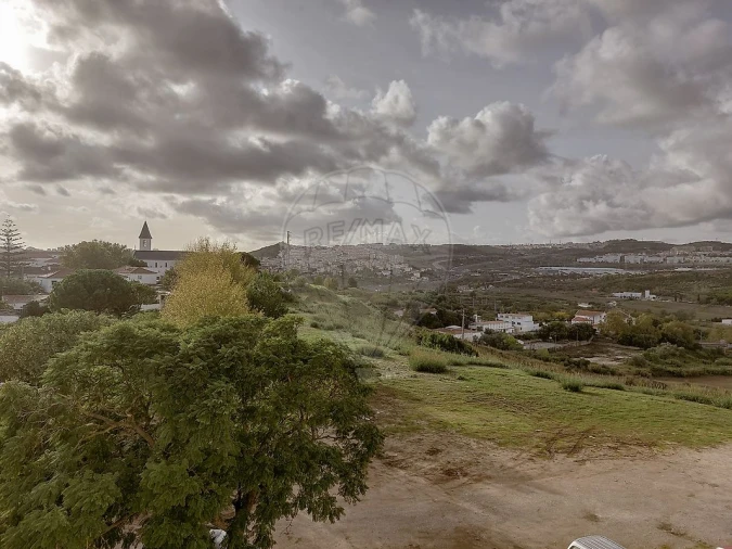 Apartamento T2 para Venda em Pontinha e Famões Foto 19
