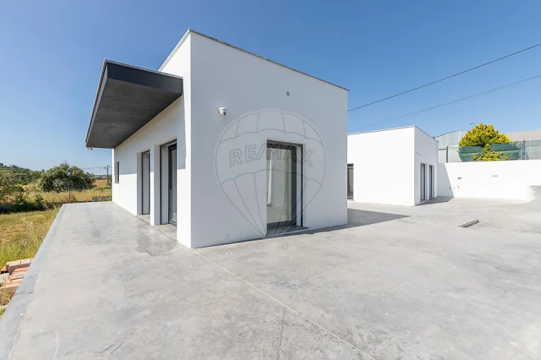 Moradia T3 para Venda em Enxara do Bispo, Gradil e Vila Franca do Rosário Foto 31