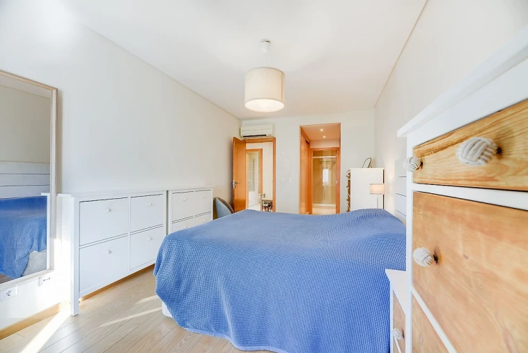 Apartamento T2 para Venda em Póvoa de Santa Iria e Forte da Casa Foto 21