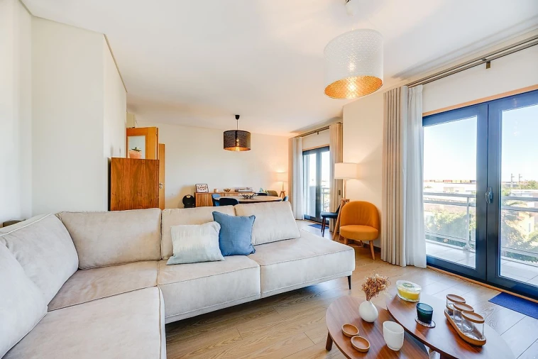 Apartamento T2 para Venda em Póvoa de Santa Iria e Forte da Casa Foto 9