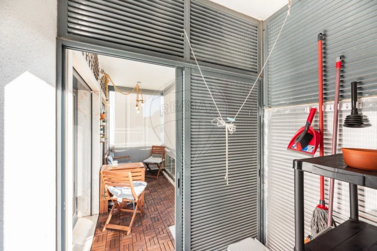 Apartamento T2 para Venda em Póvoa de Santa Iria e Forte da Casa Foto 45