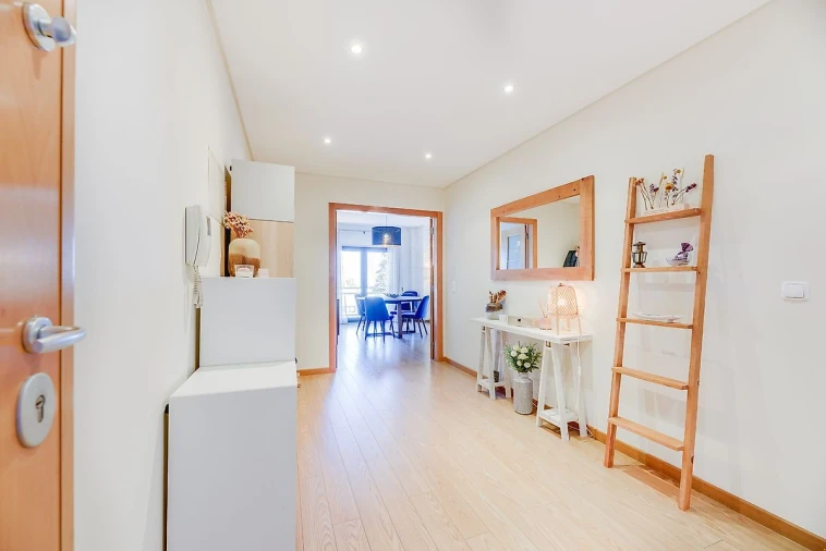 Apartamento T2 para Venda em Póvoa de Santa Iria e Forte da Casa Foto 22