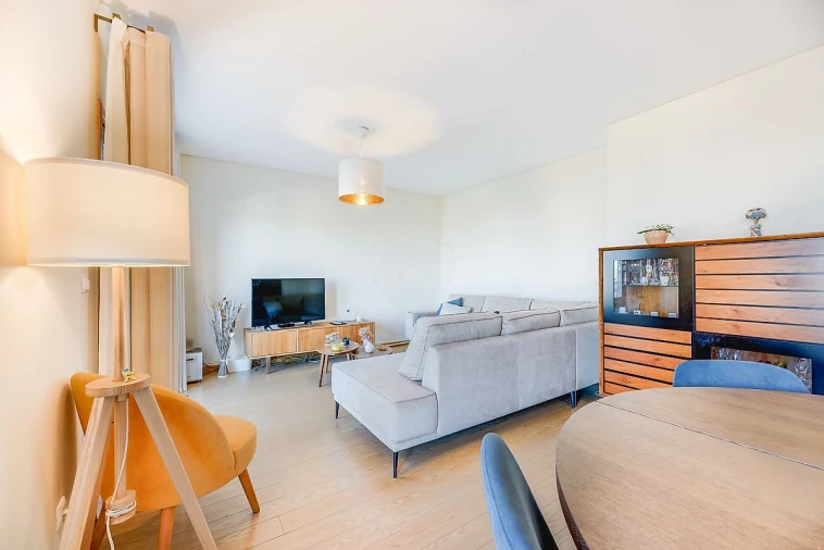 Apartamento T2 para Venda em Póvoa de Santa Iria e Forte da Casa Foto 7