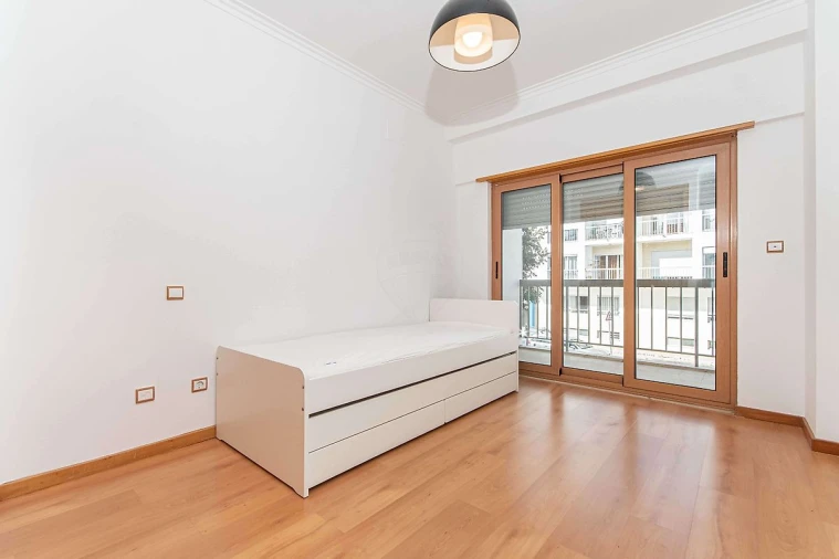 Apartamento T2 para Venda em Alverca do Ribatejo e Sobralinho Foto 18