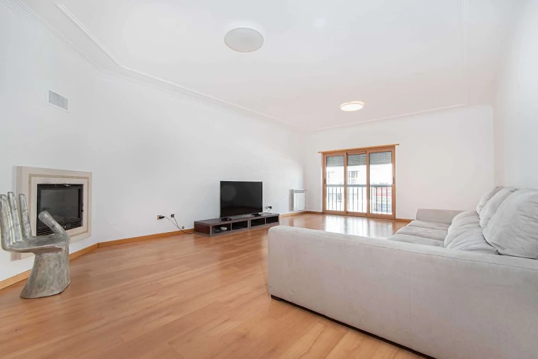 Apartamento T2 para Venda em Alverca do Ribatejo e Sobralinho Foto 6