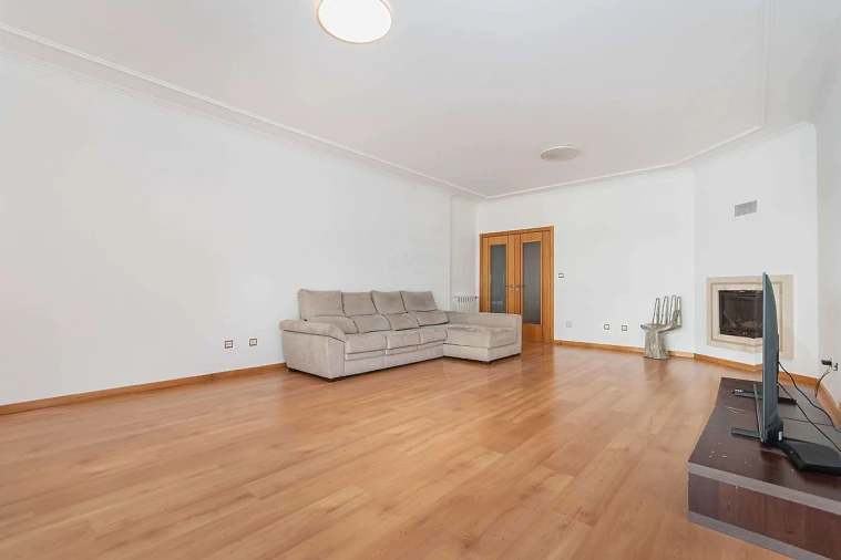 Apartamento T2 para Venda em Alverca do Ribatejo e Sobralinho Foto 9