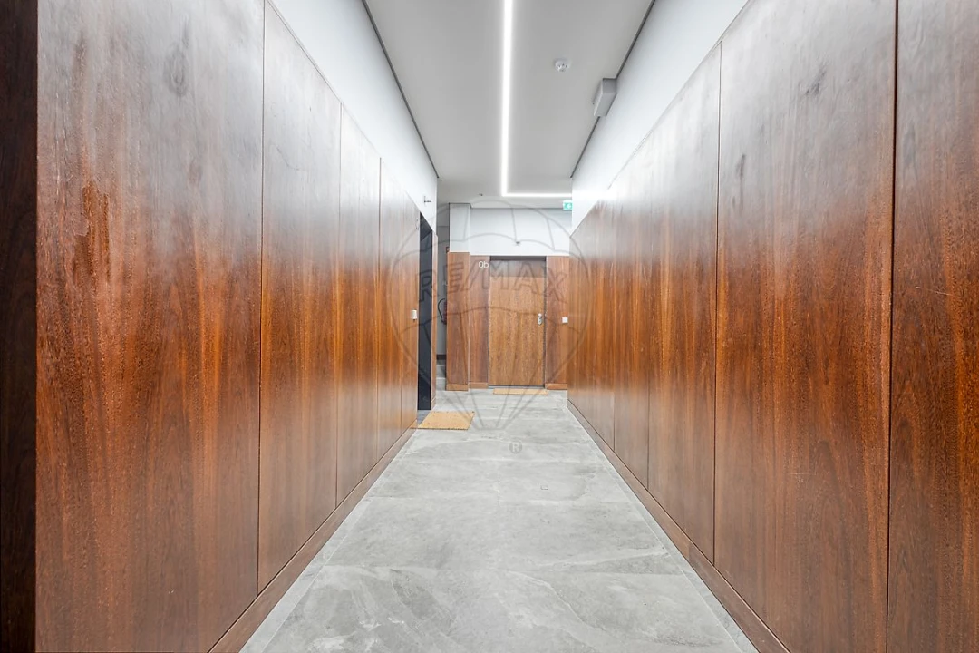 Apartamento T1 para Arrendamento em Santa Marinha e São Pedro da Afurada Foto 3