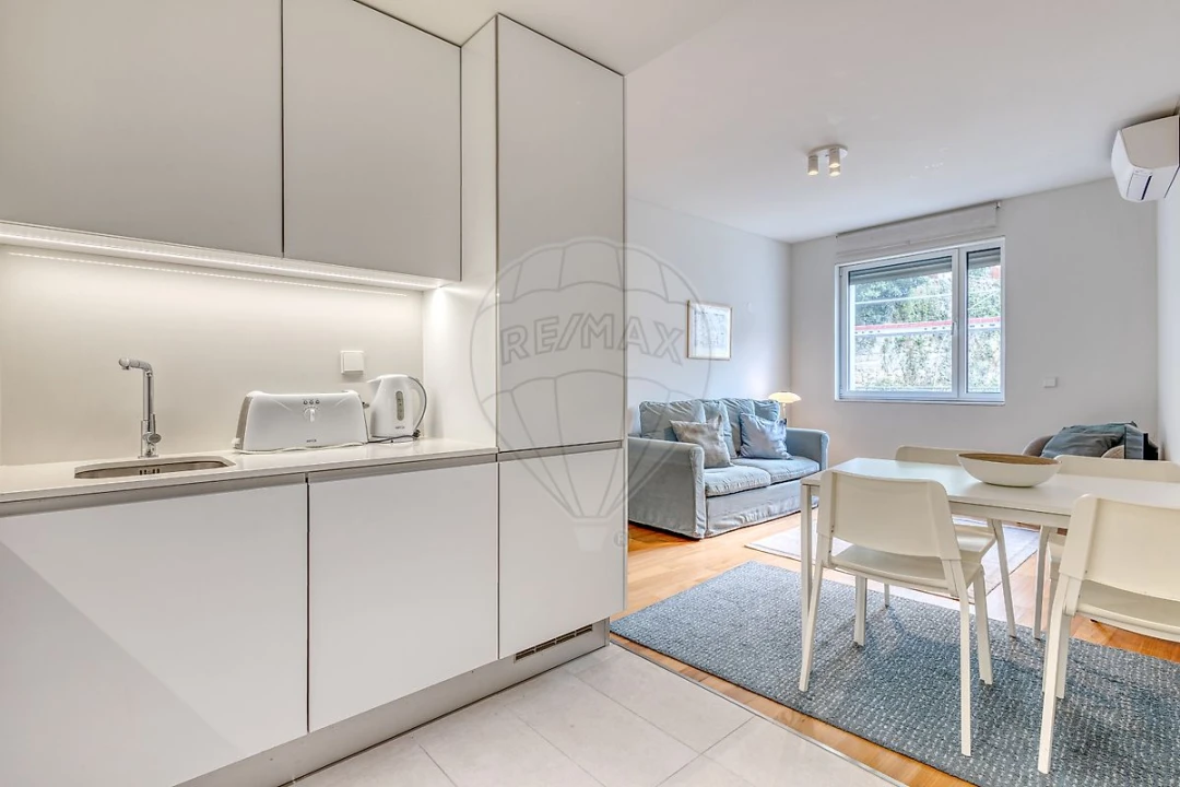 Apartamento T1 para Arrendamento em Santa Marinha e São Pedro da Afurada Foto 11