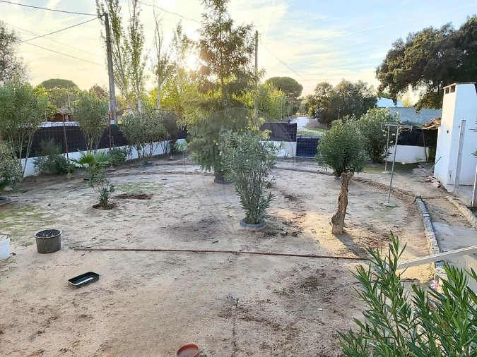 Moradia T3 para Venda em Couço Foto 5