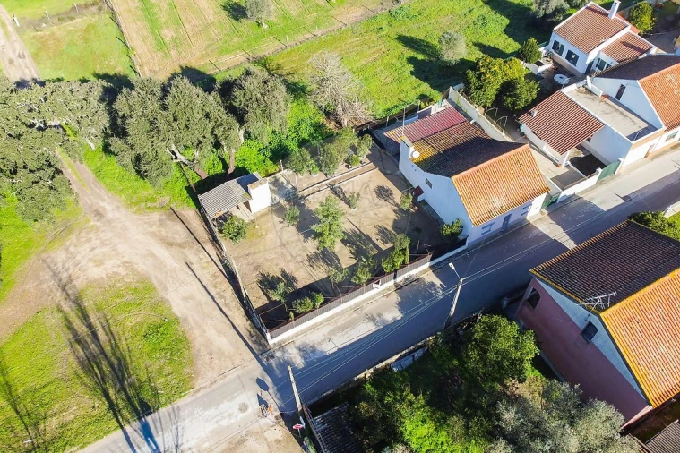 Moradia T3 para Venda em Couço Foto 9