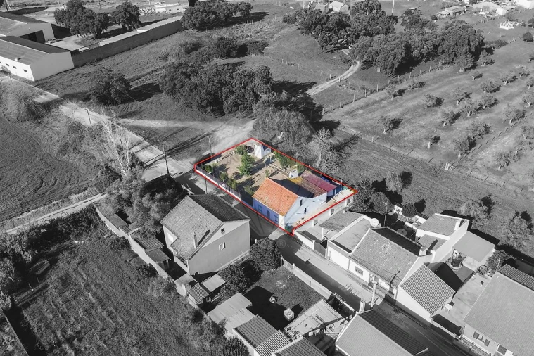 Moradia T3 para Venda em Couço Foto 10