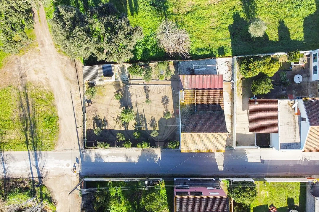 Moradia T3 para Venda em Couço Foto 7