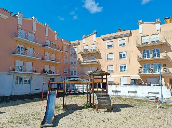 Apartamento T4 para Venda em Samora Correia