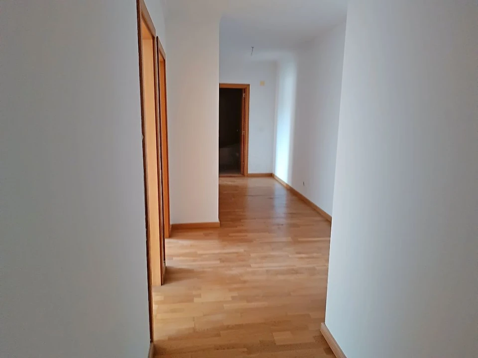 Apartamento T4 para Venda em Samora Correia Foto 21