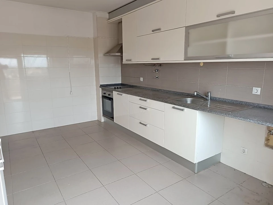 Apartamento T3 para Venda em Samora Correia Foto 26