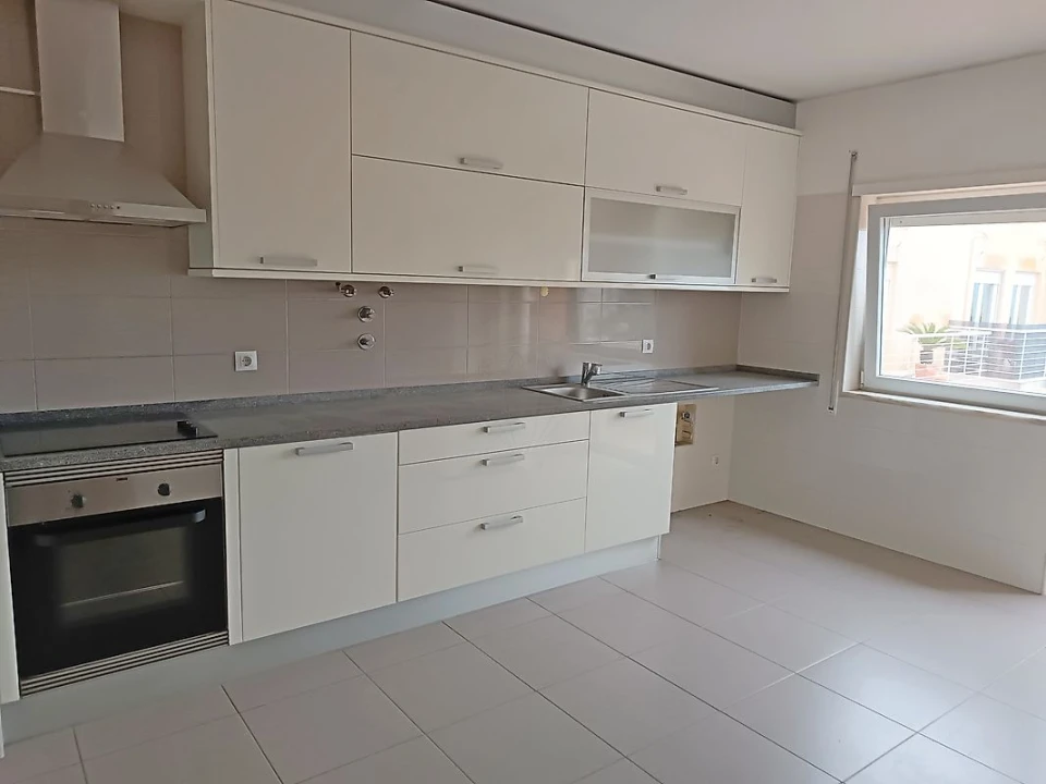 Apartamento T3 para Venda em Samora Correia Foto 27