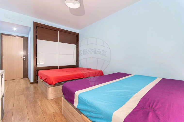 Apartamento T2 para Venda em Póvoa de Santo Adrião e Olival Basto Foto 21